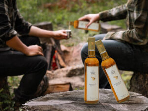 Luxury presentation of TheNationPrideWhisky in a stylish bar setting