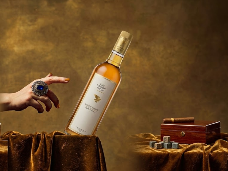 Smooth and bold best whisky with golden color
